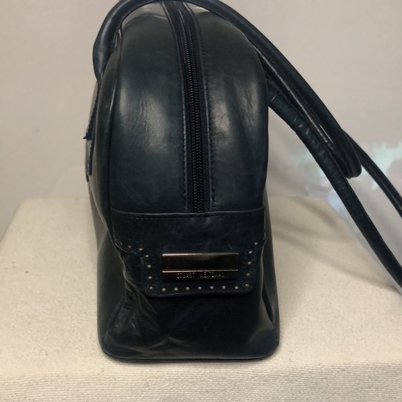 STUART WEITZMAN dark emerald green soft leather shoulder handbag. - Picture 3 of 16